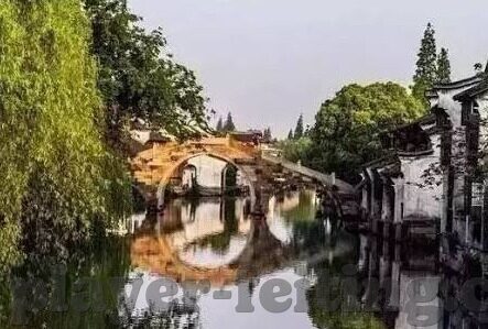 女蓝世界杯最新消息-女篮世界杯最新消息，中国女篮展现坚韧精神，挺进决赛